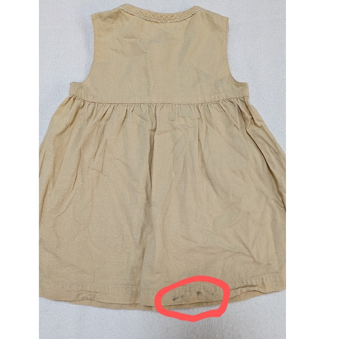 familiar(ファミリア)の80ファミリア刺繍いっぱいジャンバースカート キッズ/ベビー/マタニティのベビー服(~85cm)(ワンピース)の商品写真