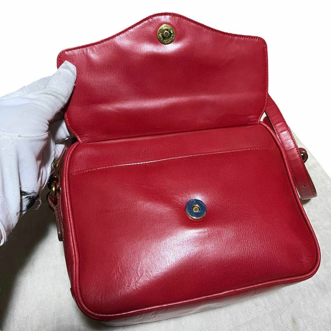 【極美品✨】ジバンシー ショルダーバッグ ロゴ金具 ロゴ刻印 レザー 赤