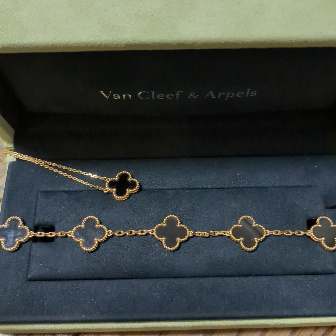 Van Cleef \u0026 Arpels オニキス　ブレスレット　ヴァンクリ