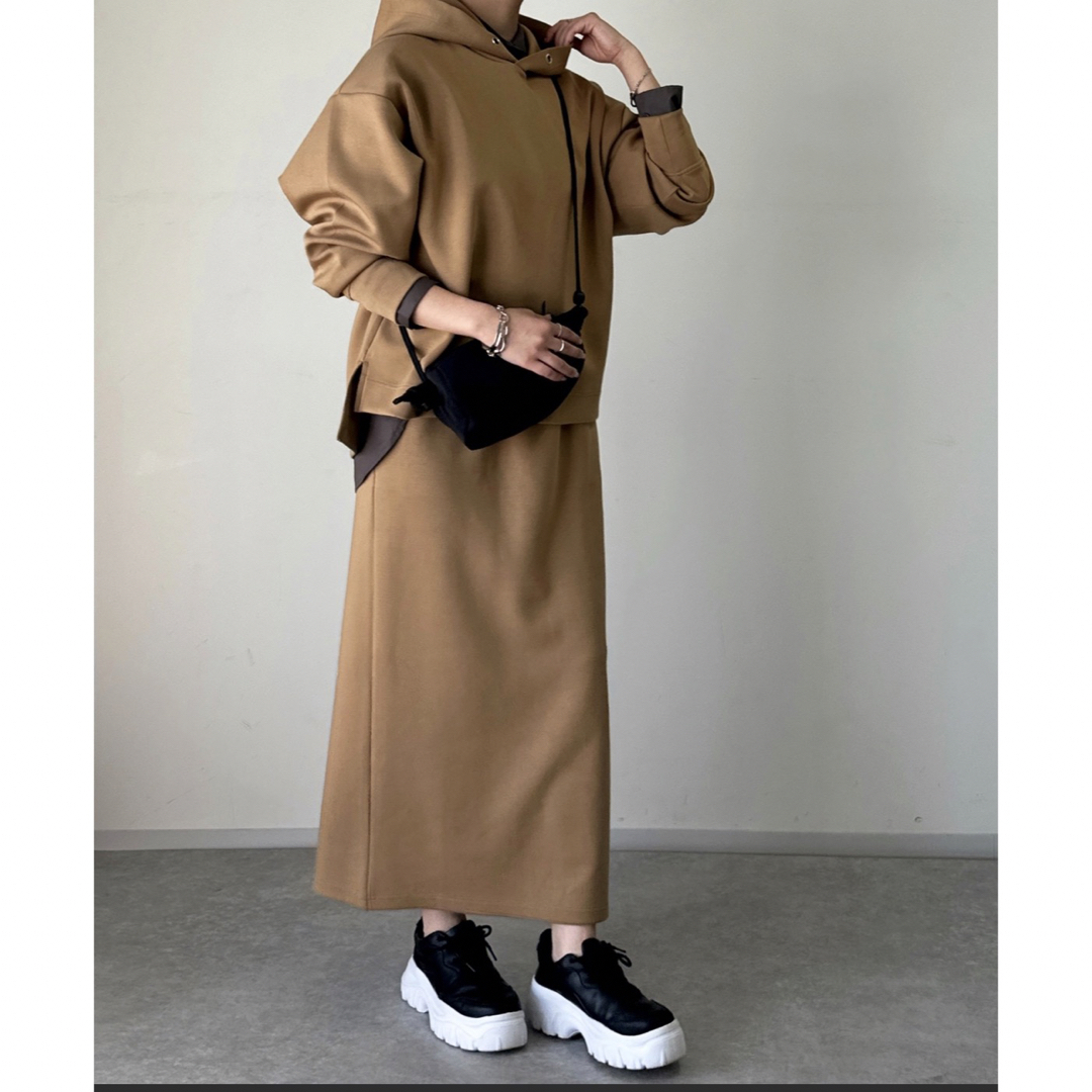 美品 エルメス ツイリー Cavalier en Formes カヴァリエ アン 美品 エルメス ツイリー Cavalier en Formes カヴァリエ アン