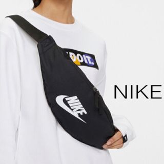 ナイキ(NIKE)のブラック ★ ヘリテージ  ヒップパック★ナイキ(ボディーバッグ)