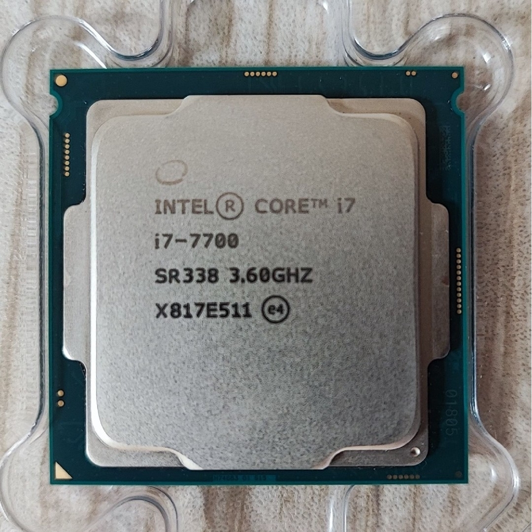 Intel CPU core i7 7700スマホ/家電/カメラ