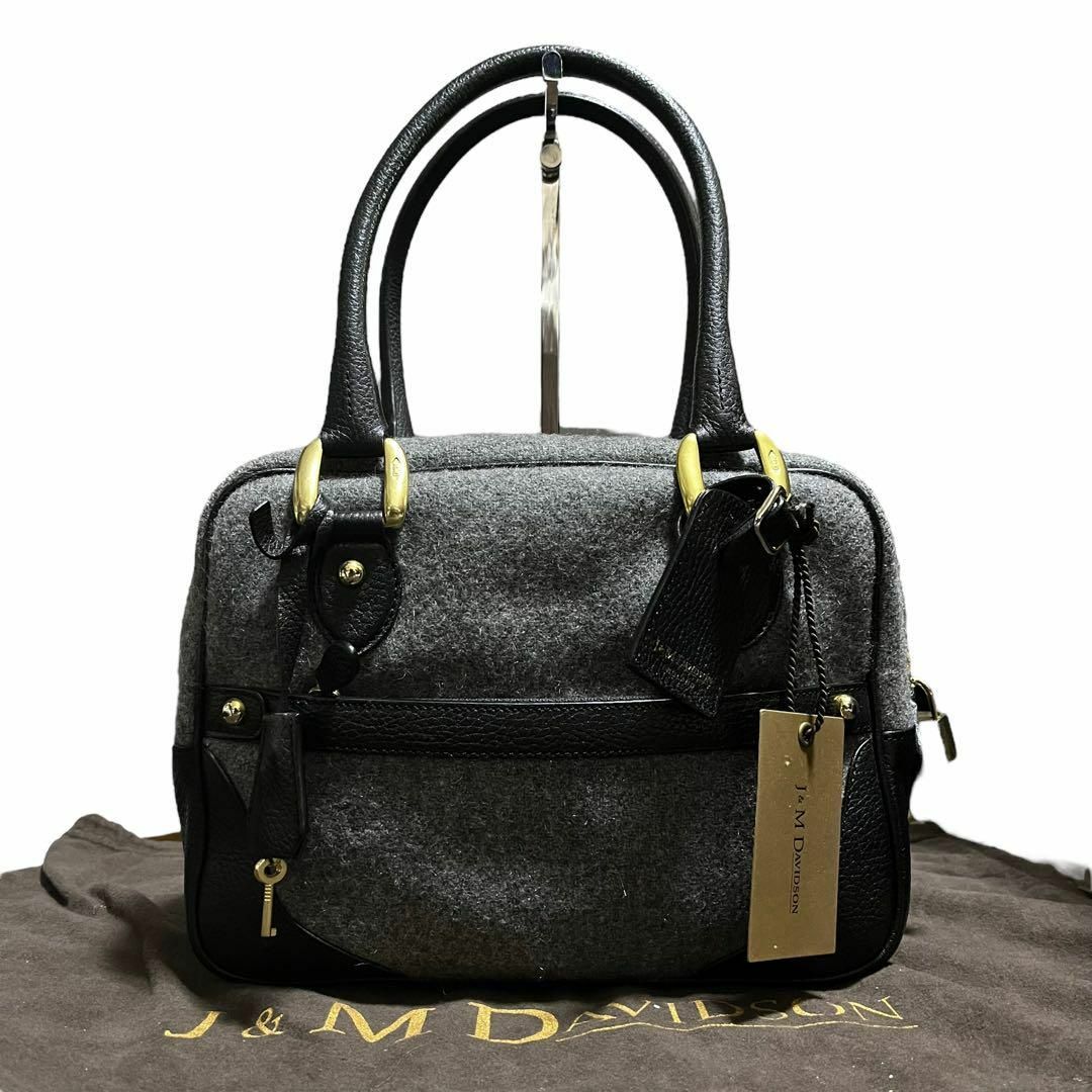 J&M DAVIDSON(ジェイアンドエムデヴィッドソン)の【美品✨】ジェイ&エムデヴィッドソン ミニヴィヴィ ミニボストンバッグ ブラック レディースのバッグ(ショルダーバッグ)の商品写真