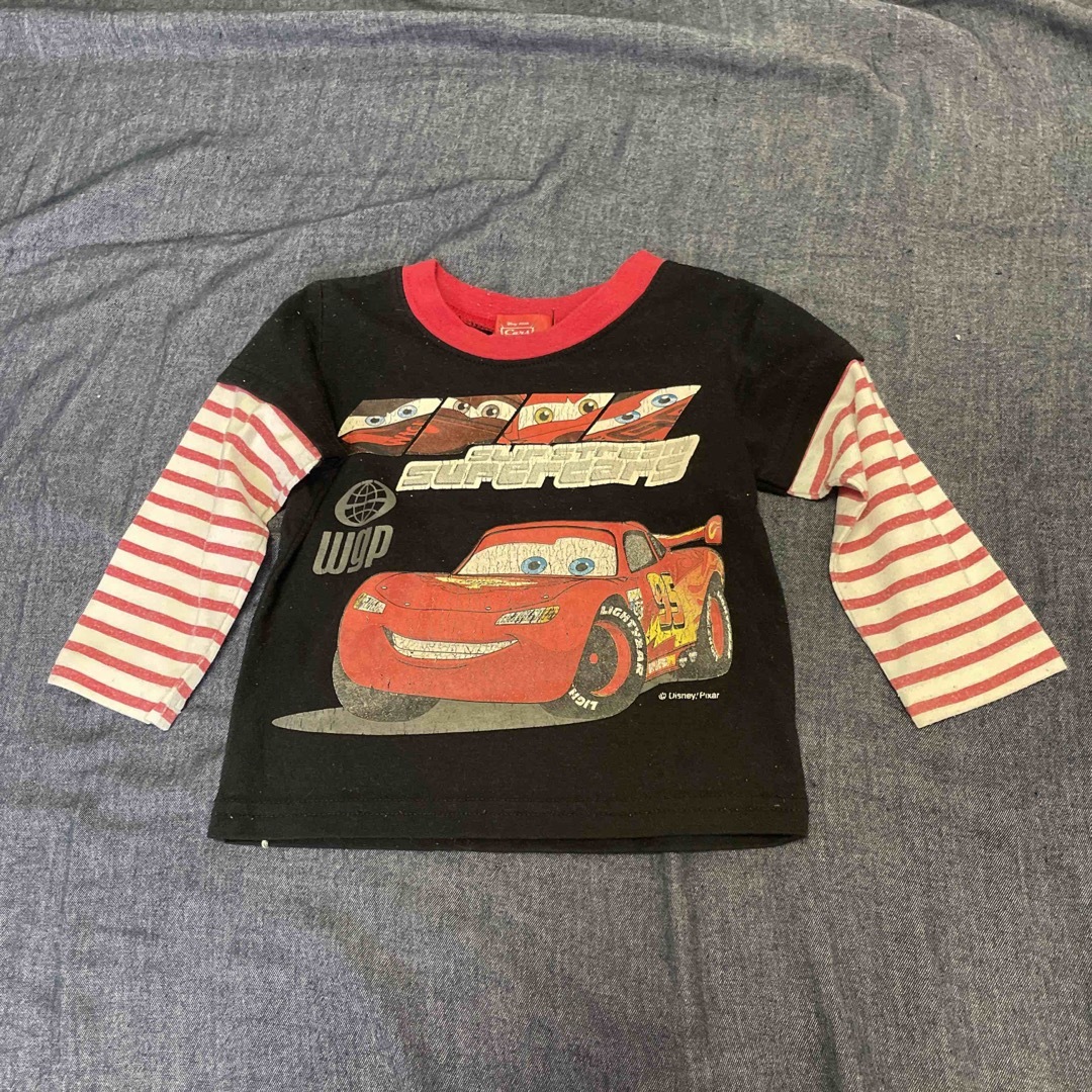 Disney(ディズニー)のCars 80サイズロンＴ キッズ/ベビー/マタニティのベビー服(~85cm)(Ｔシャツ)の商品写真