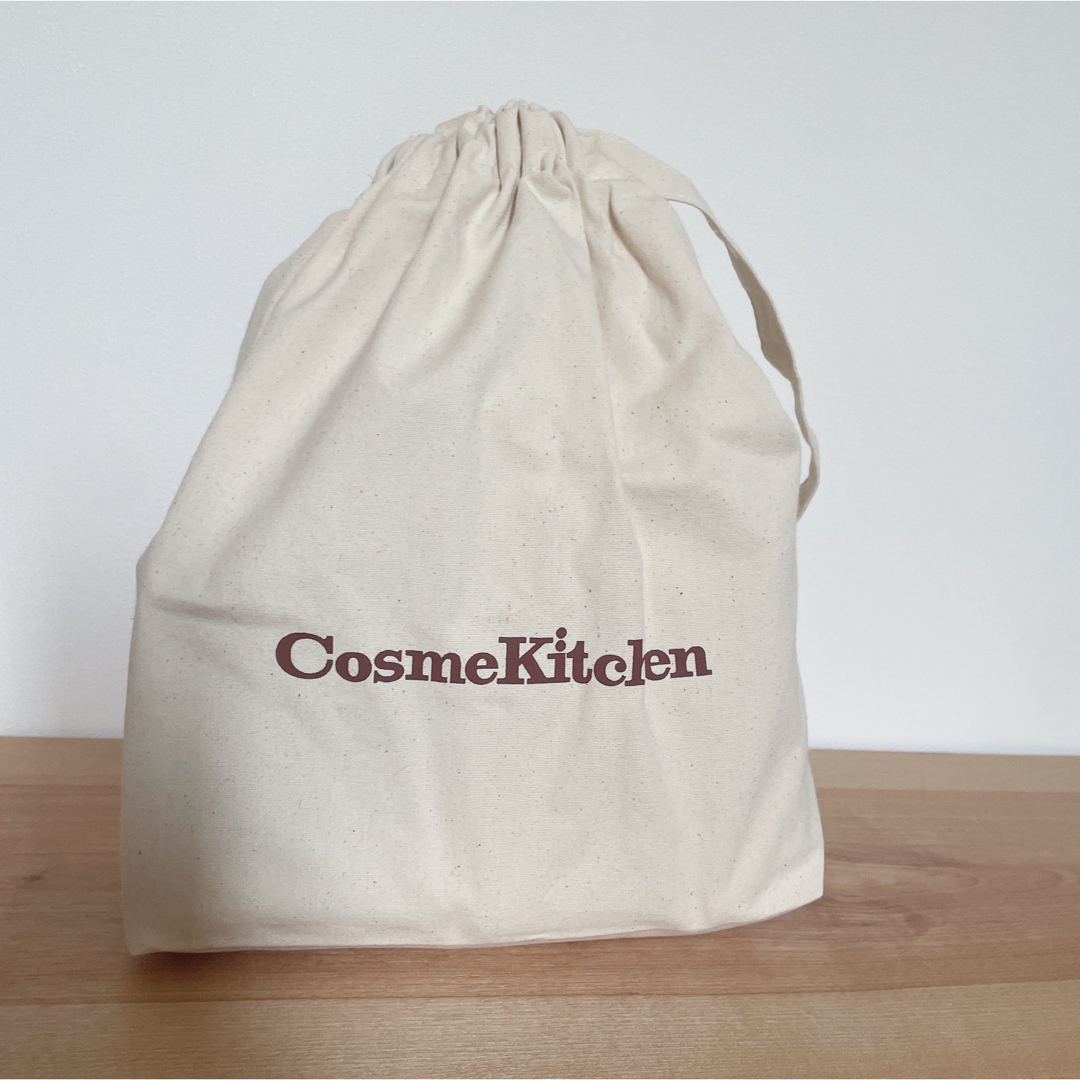 Cosme Kitchen(コスメキッチン)のコスメキッチン ギフトセット エンタメ/ホビーの本(ファッション/美容)の商品写真