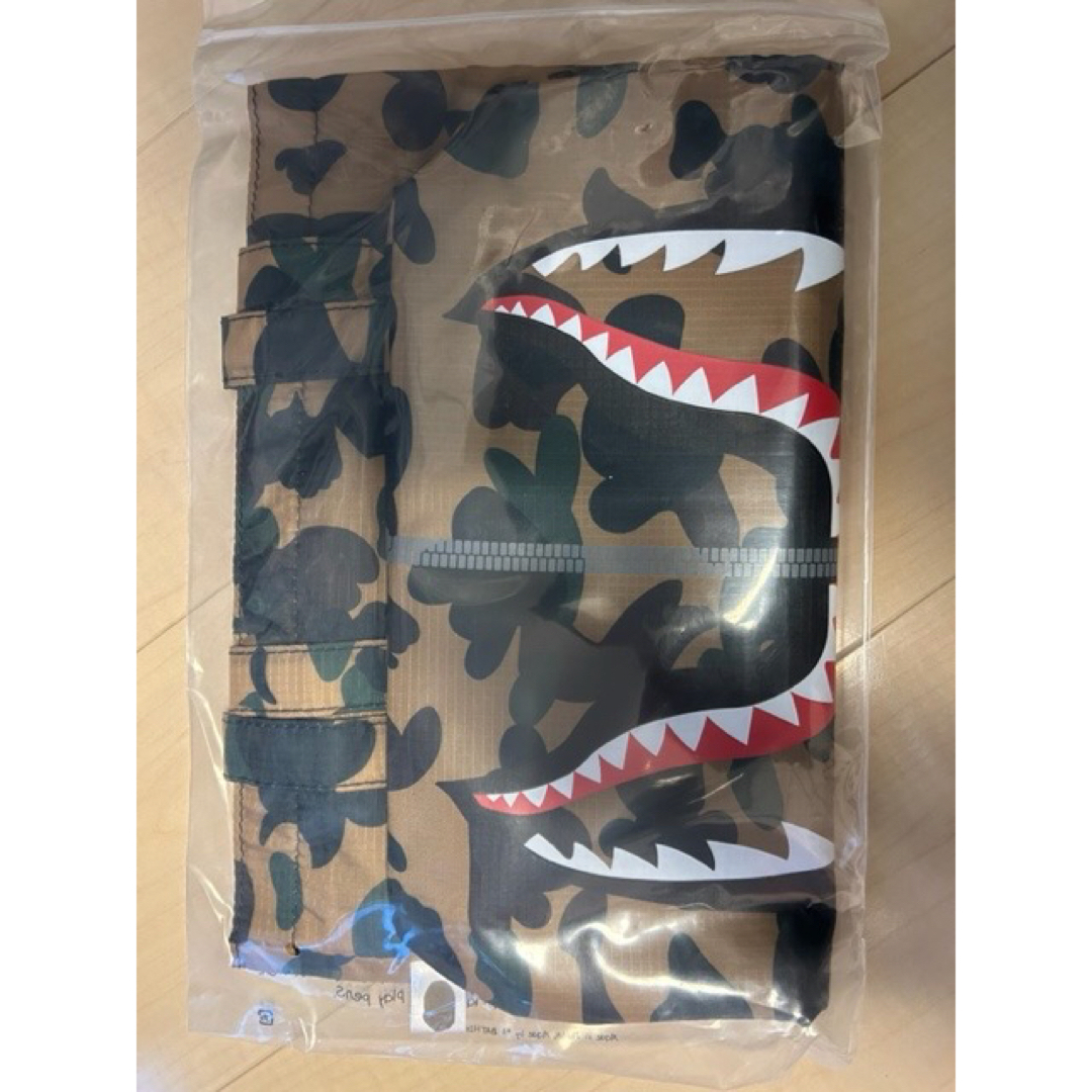 A BATHING APE(アベイシングエイプ)のBAPE◆A BATHING APE／シャーク◆トートバッグ◆付録品ノベルティ メンズのバッグ(トートバッグ)の商品写真