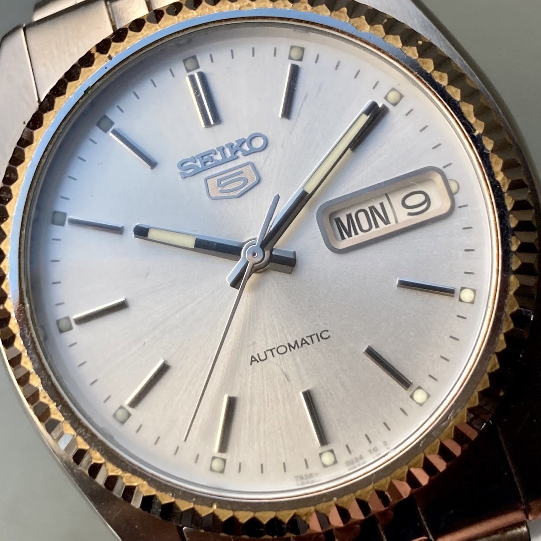 【動作品】セイコー SEIKO 5 ファイブ 腕時計 1996年 自動巻き 男性