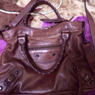 バレンシアガ(BALENCIAGA)のバレンシアガ４月５日までお取り置き(ショルダーバッグ)