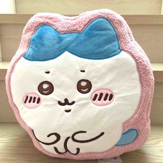 チイカワ(ちいかわ)のちいかわ　もこもこダイカットクッション　ハチワレ(クッション)