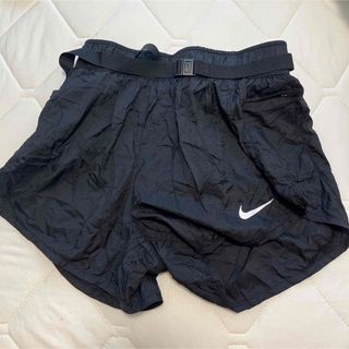 ナイキ(NIKE)のナイキランニング/トレーニングショーツS新品未使用(ショートパンツ)