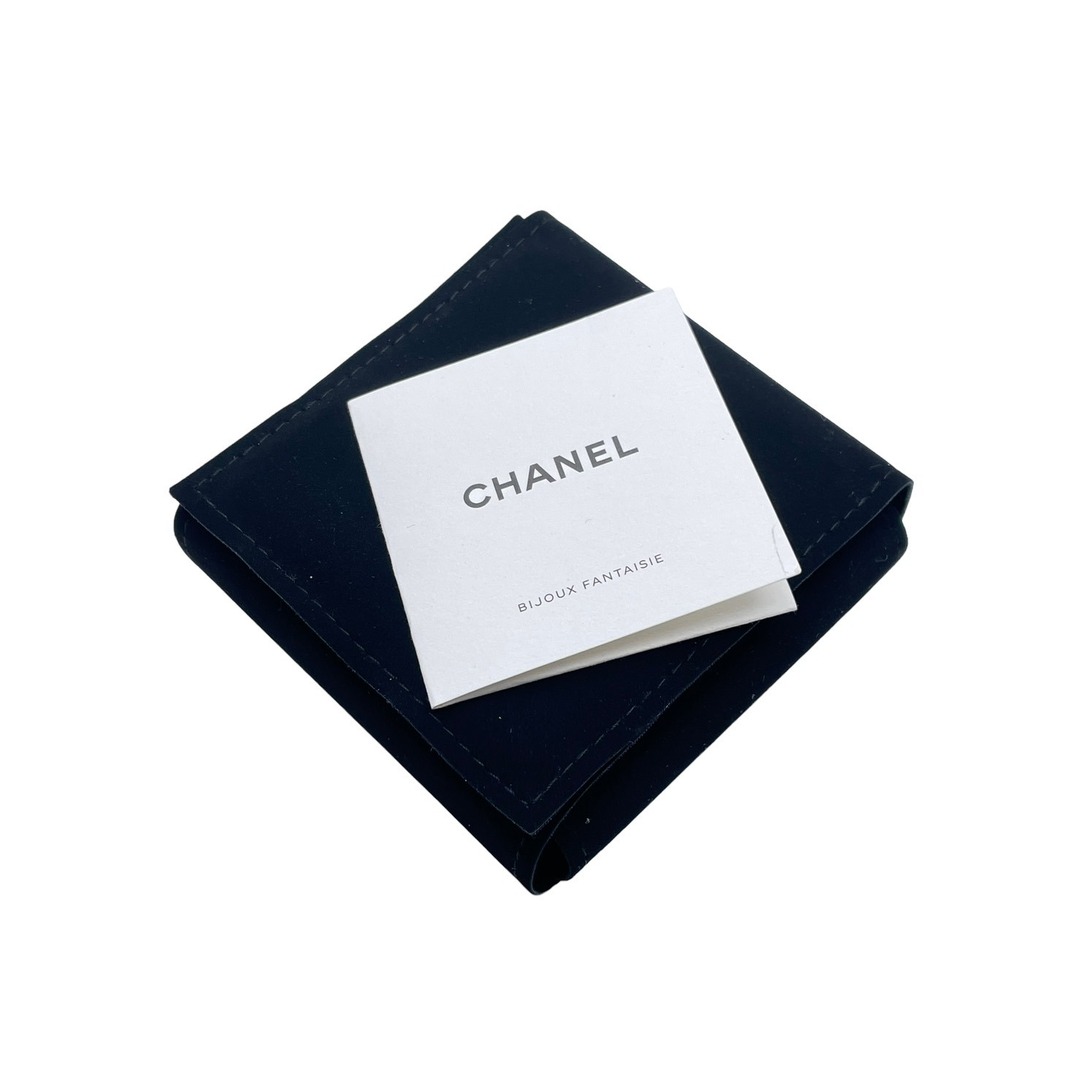 CHANEL シャネル メタルサークルピアス フープピアス ココマーク 22AW L22A刻印 ゴールド ブラック 7ｇ レディース 美品  52548