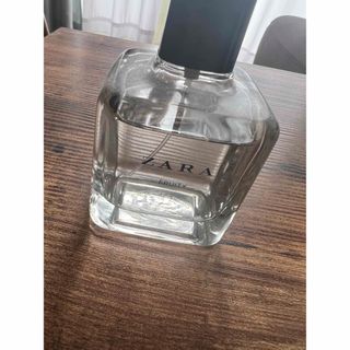 ザラ(ZARA)のZARA フルーティ　オードトワレ(ユニセックス)