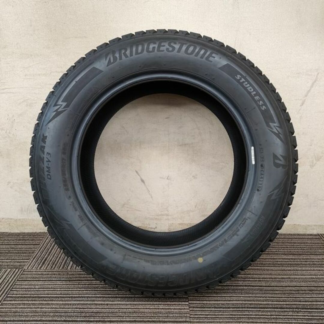 BRIDGESTONE BRIDGESTONE 225/60R17 99Q BLIZZAK YW175の通販 by  tireshop_ayano's shop｜ブリヂストンならラクマ