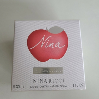ニナリッチ(NINA RICCI)の新品未開封ニナリッチ　ニナ　オーデトワレ30ml(香水(女性用))