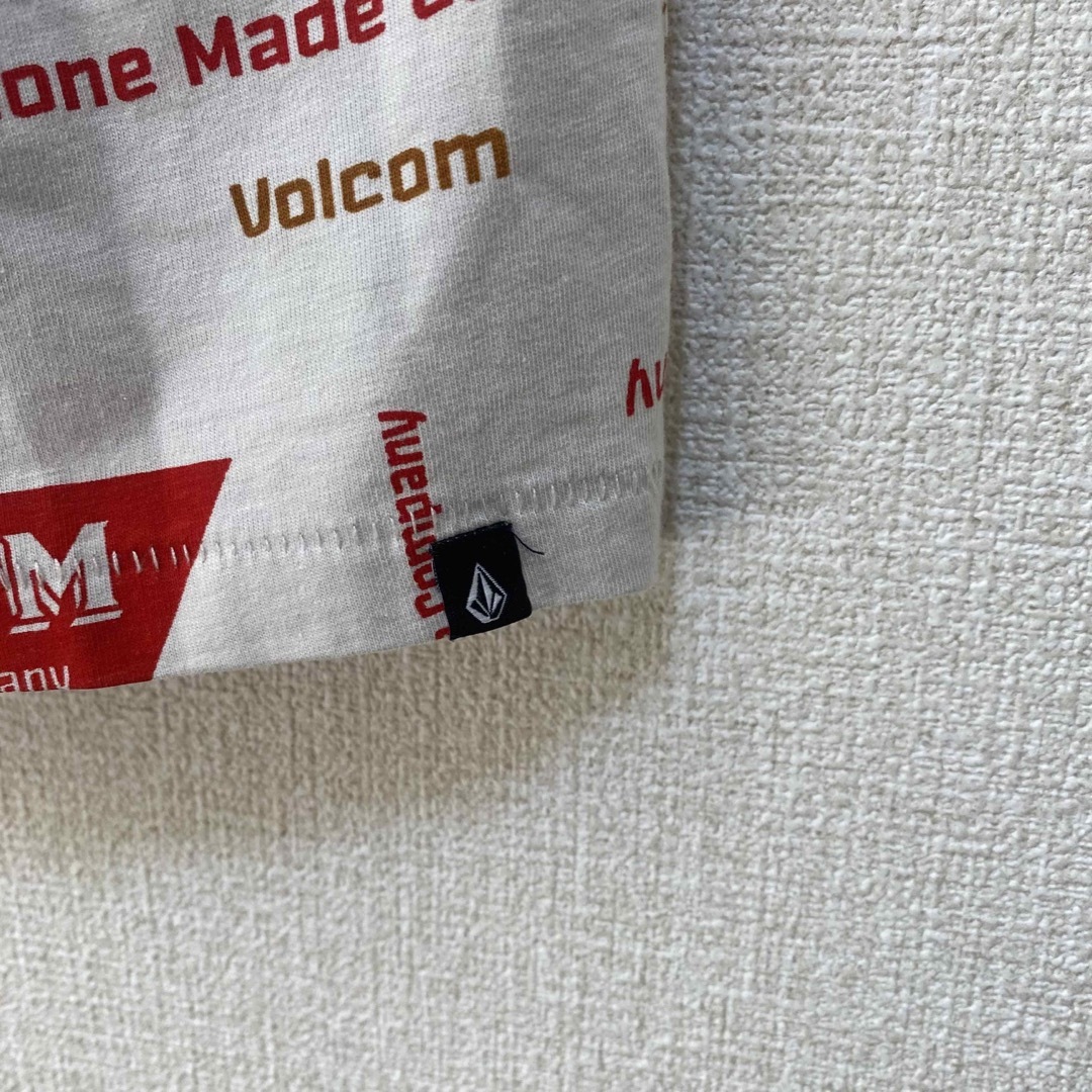 volcom(ボルコム)のvolcom/ボルコム　新品未使用タグ付き　タンクトップ　総柄　Sサイズ メンズのトップス(Tシャツ/カットソー(半袖/袖なし))の商品写真