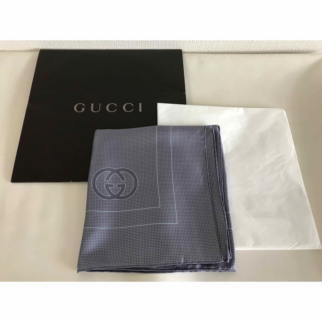 Gucci(グッチ)のGUCCI グッチ スカーフ ケース付き 男女 良品 レディースのファッション小物(バンダナ/スカーフ)の商品写真