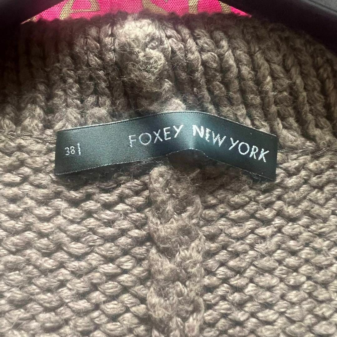 FOXEY NEW YORK(フォクシーニューヨーク)の【良品】FOXEY NEW YORK ニットコーディガン ブラウン 38 襟 レディースのジャケット/アウター(ロングコート)の商品写真