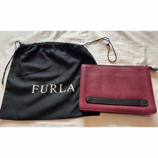 フルラ(Furla)のFURURA クラッチバック　赤　紺色(セカンドバッグ/クラッチバッグ)