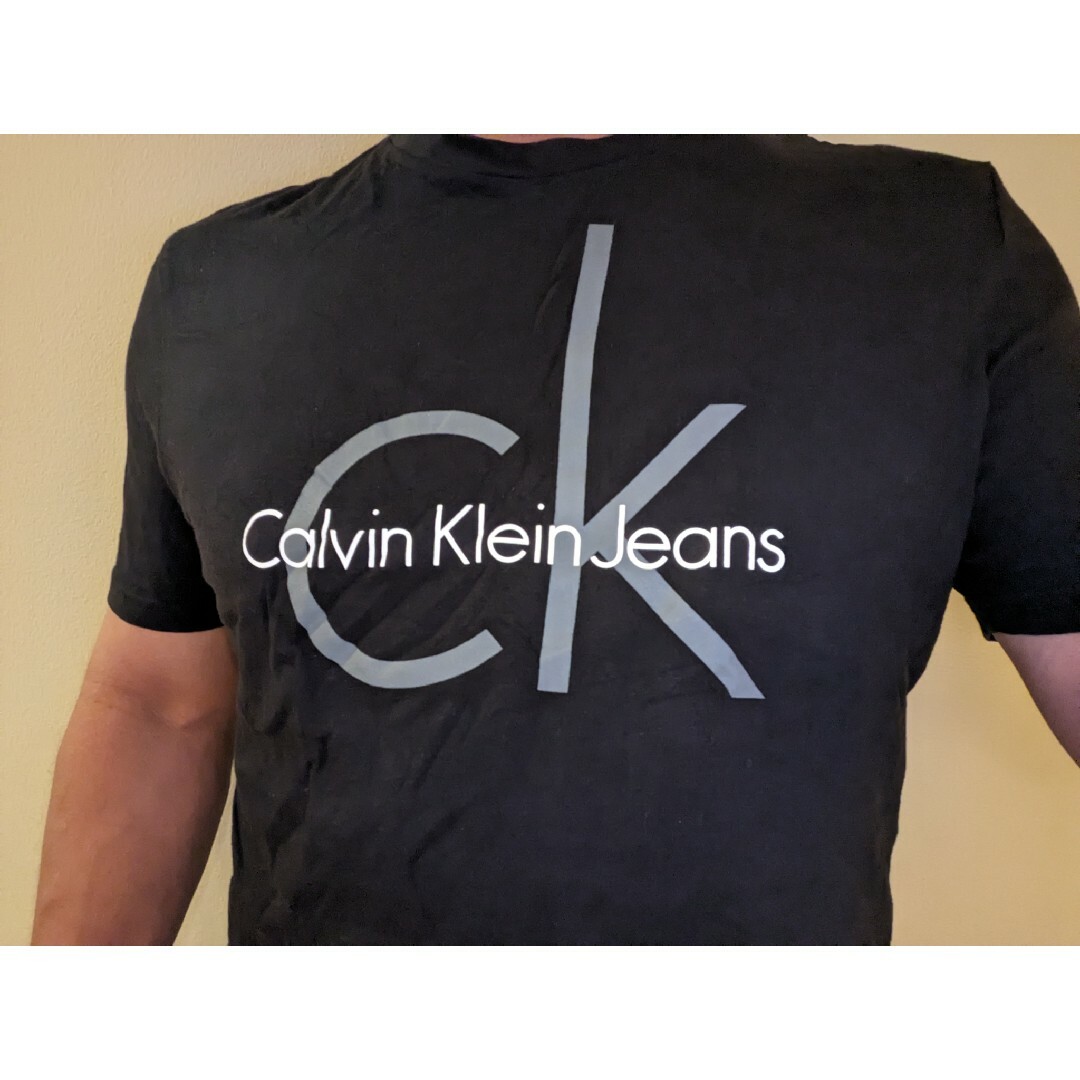 Calvin Klein(カルバンクライン)のCALVIN KLEINカルバンクラインジーンズデカロゴＴシャツ メンズのトップス(Tシャツ/カットソー(半袖/袖なし))の商品写真