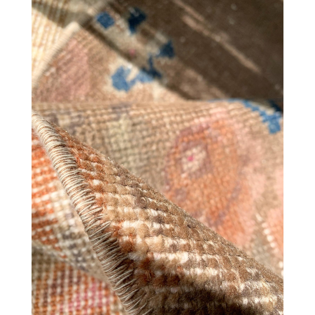 79cm ROUND ViNTAGE TURKiSH RUG