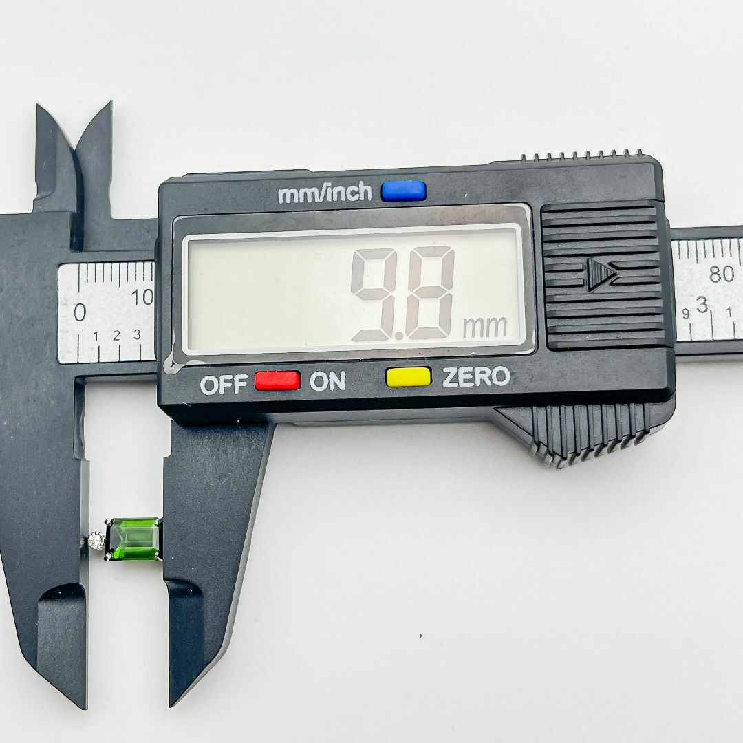 JN249 Pt900 5x7mmグリーントルマリン 1.0ct ペンダント-