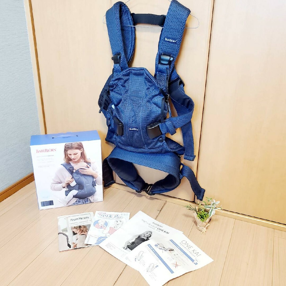 BABYBJORN   美品ベビービョルン 抱っこ紐 ONE KAI Air メッシュの