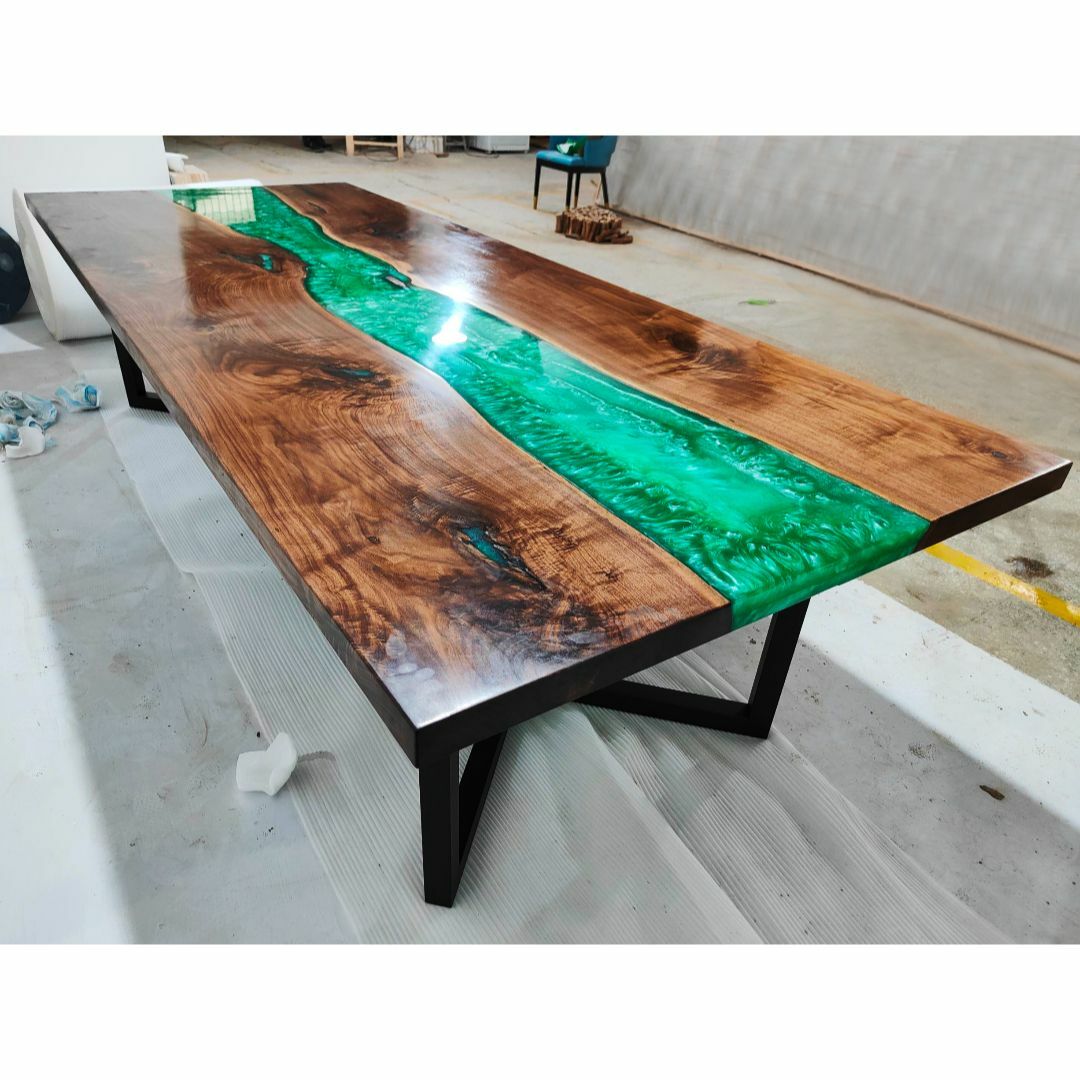 エポキシレジンテーブル ダイニングテーブル 緑 UmiFani家具製作所インテリア/住まい/日用品