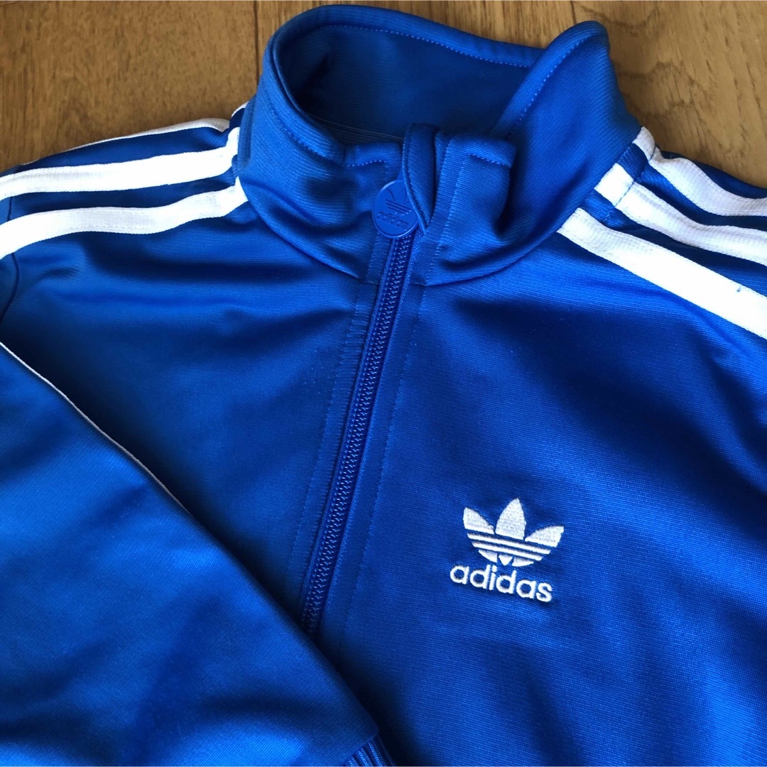 adidas(アディダス)のadidas キッズ120 ジャージ キッズ/ベビー/マタニティのキッズ服男の子用(90cm~)(ジャケット/上着)の商品写真