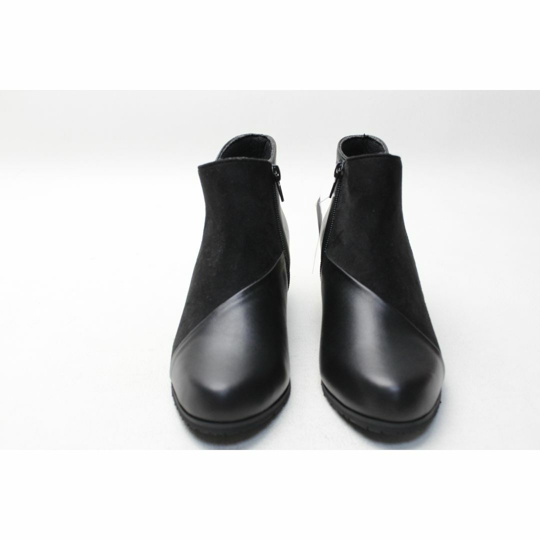 新品♪WORKS TRAVELER 本革 異素材ショートブーツ(22.5ｃｍ)  レディースの靴/シューズ(ブーティ)の商品写真