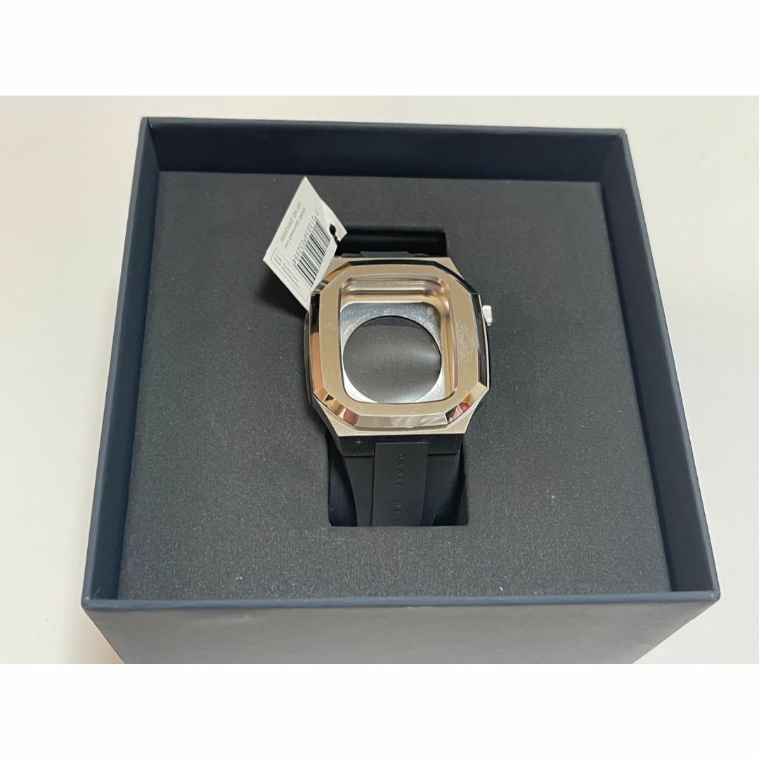 【新品】ダニエルウェリントンApple Watchケース　40mm シルバー