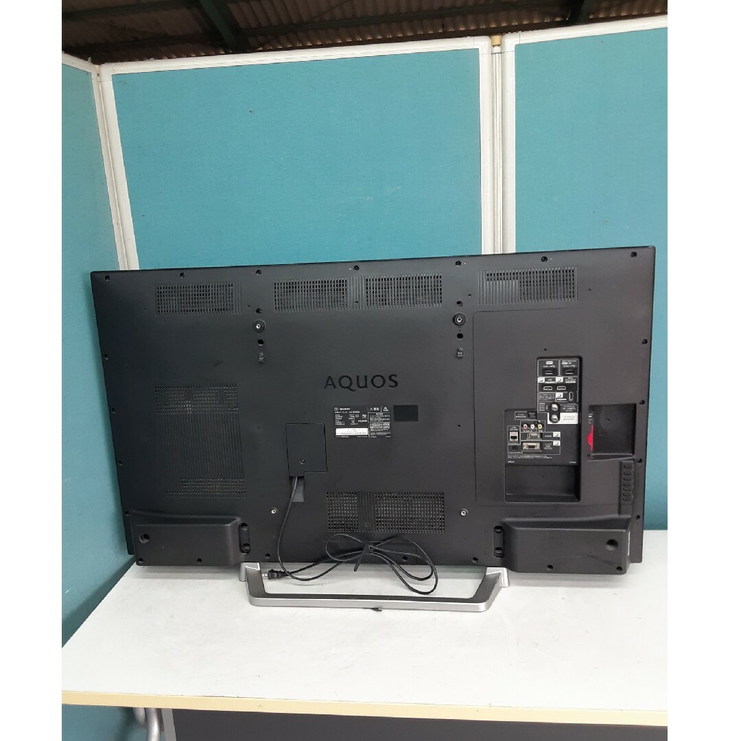 シャープ50V型液晶テレビ 無線LAN内蔵 ネット動画 フルハイビジョン