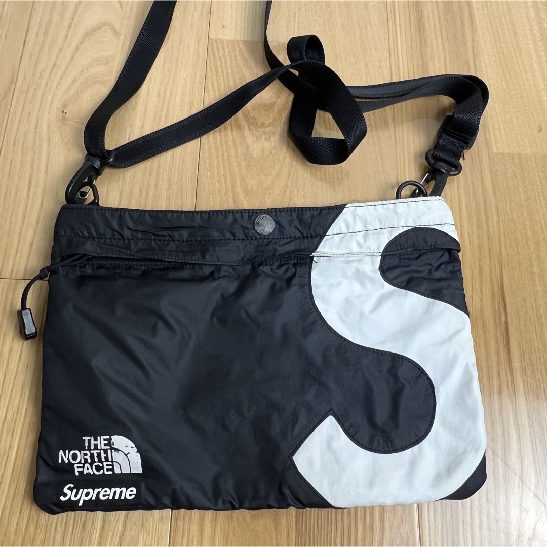 新品 Supreme THE NORTH FACE サコッシュ 黒