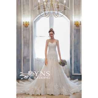 Vera Wang - YNS wedding SR18305 ウェディングドレス　ソフトマーメイド　
