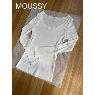 マウジー(moussy)の【未使用】MOUSSY マウジー　トップス　カットソー(カットソー(長袖/七分))