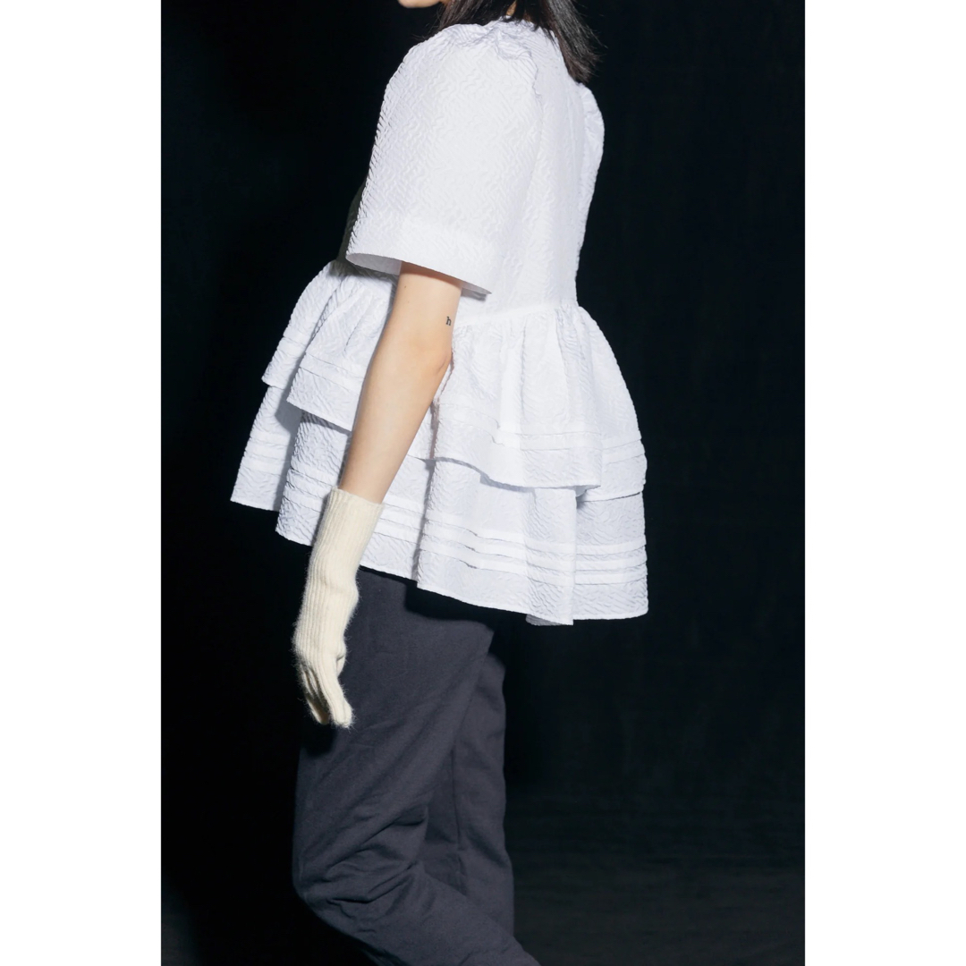 新品 bibiy 完売FIORE PUFF BLOUSEの通販 by Aki♡'s shop|ラクマ