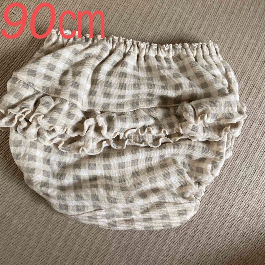 90㎝　ホットパンツ　オムツカバー　黒パンツ キッズ/ベビー/マタニティのおむつ/トイレ用品(ベビーおむつカバー)の商品写真