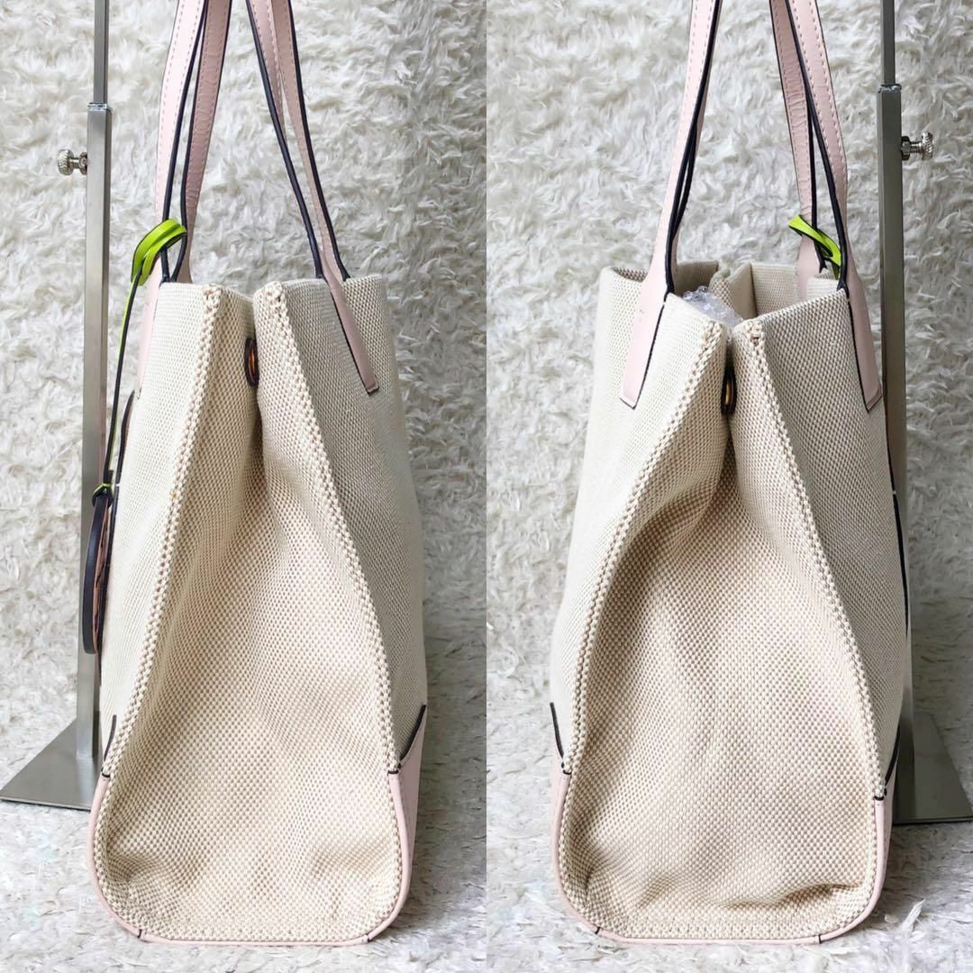 トリーバーチ トートバッグ レザー×キャンバス チャーム付 A4可ピンク
