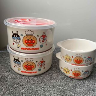 スカイラーク(すかいらーく)のすかいらーく　アンパンマンクラブ　食器　セット　新品未使用(キャラクターグッズ)