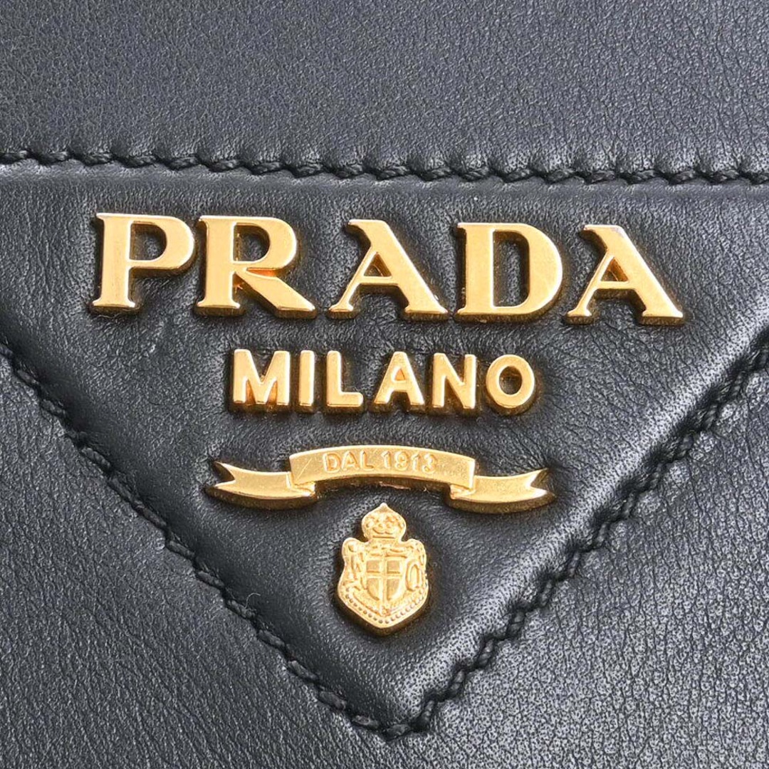 【中古】PRADA プラダ レザー ショルダーバッグ - ブラック by