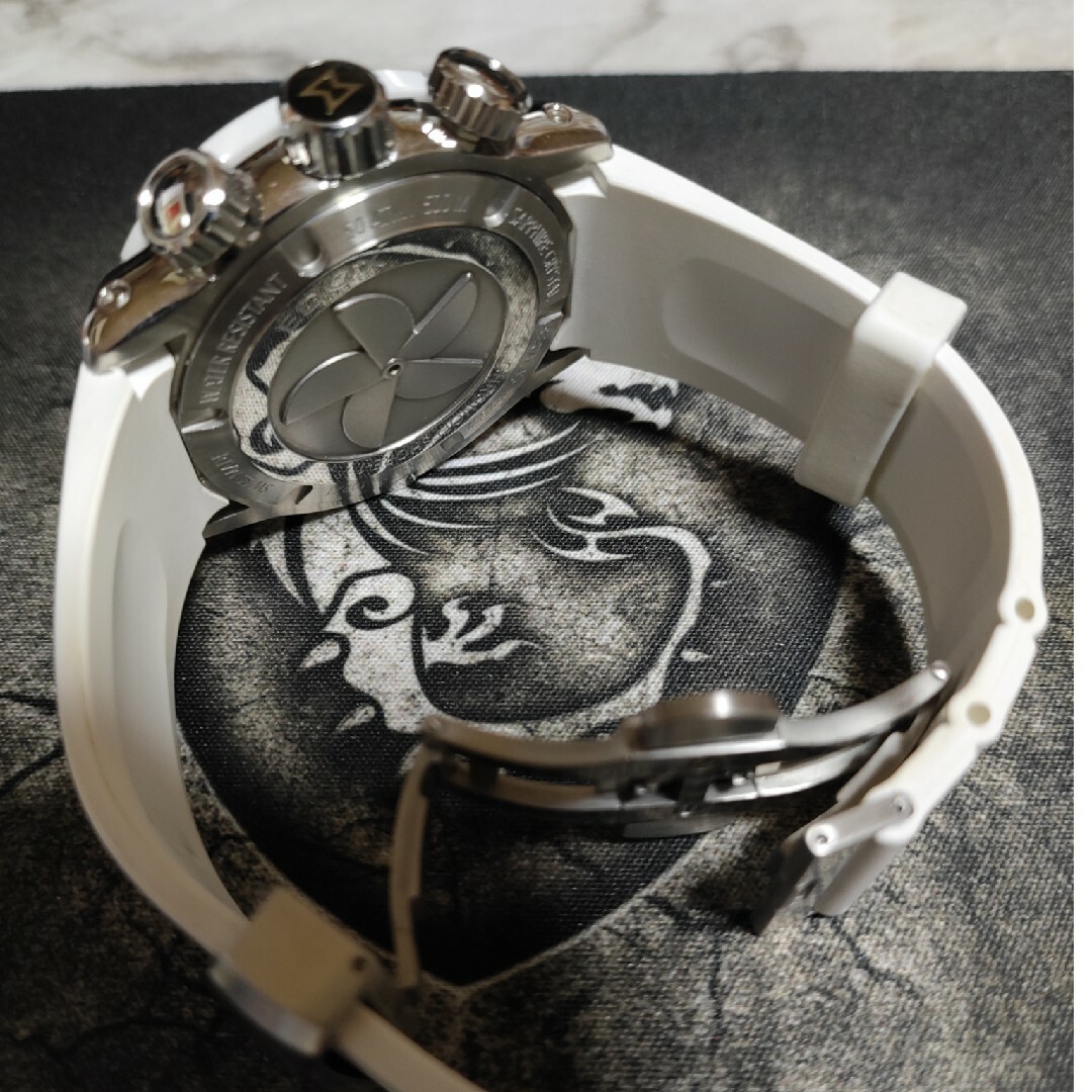 EDOX(エドックス)のEDOX chronoffshore1 メンズの時計(腕時計(アナログ))の商品写真