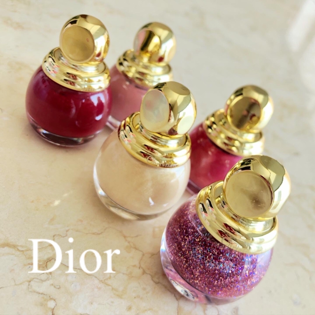 Dior(ディオール)のDior ヴェルニ ディオリフィック コスメ/美容のネイル(マニキュア)の商品写真