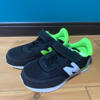 ニューバランス(New Balance)のニューバランス　ブラック✖️蛍光イエロー(スニーカー)