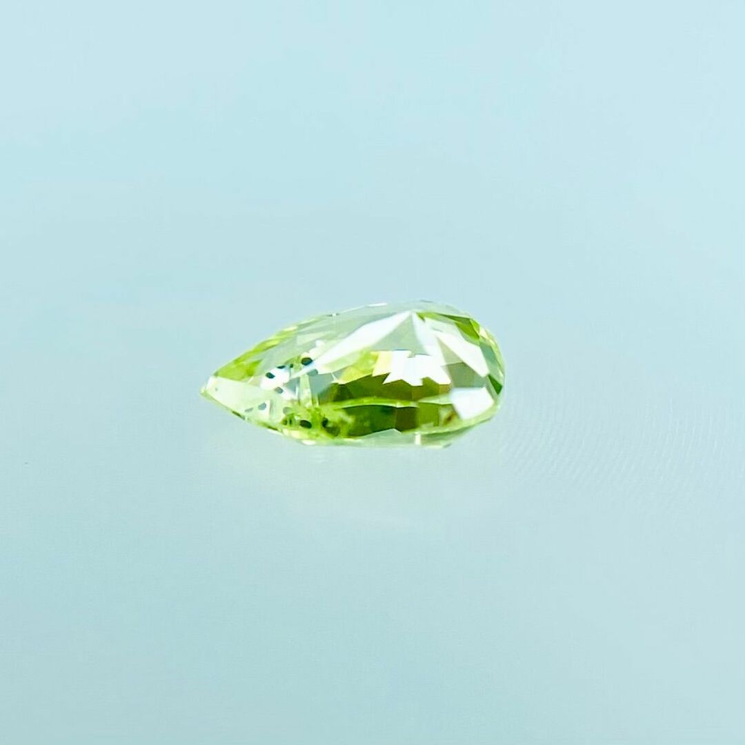 FANCY INTENSE YELLOW GREEN 0.100ct X-