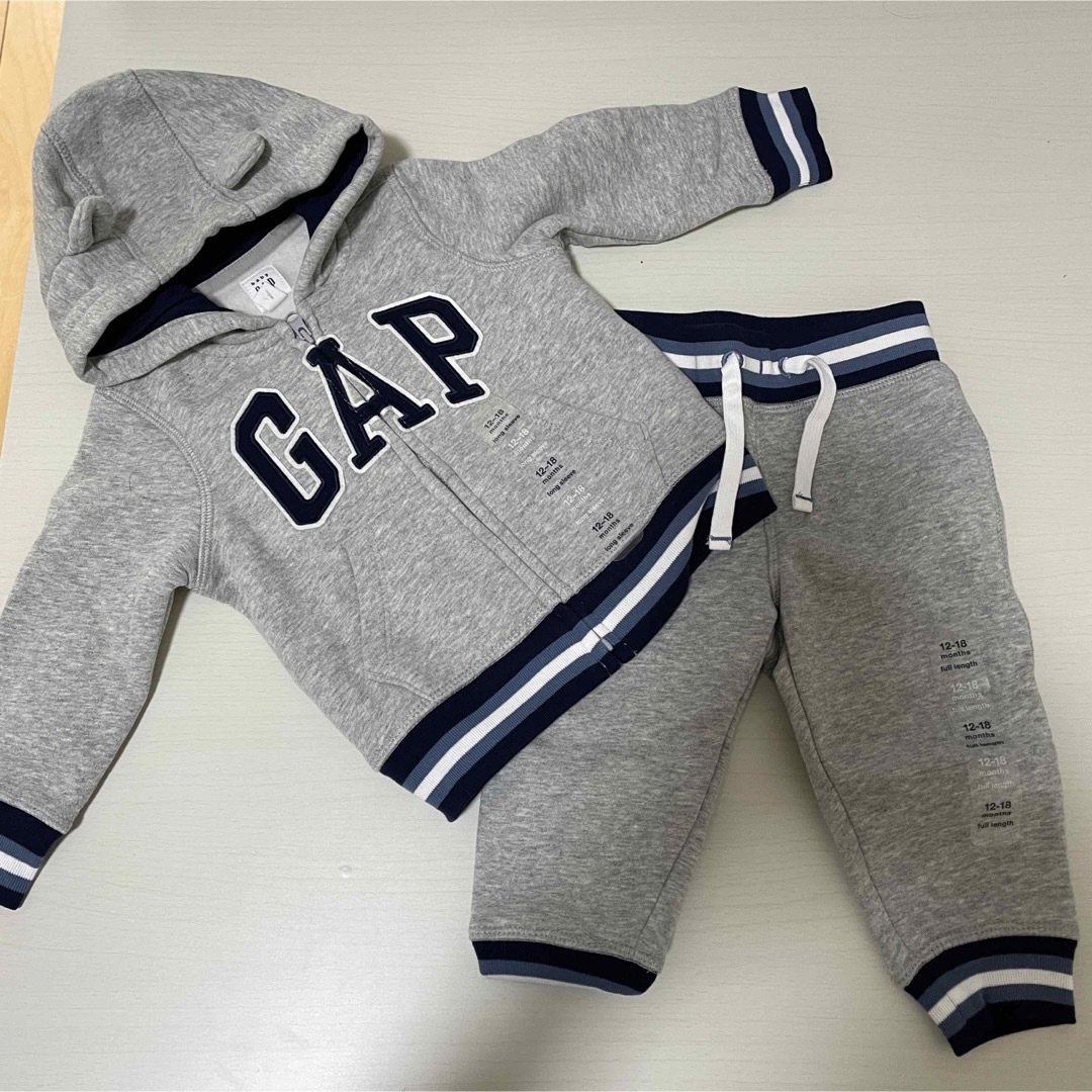 babyGAP(ベビーギャップ)の【即購入OK】【新品babyGAPパーカーパンツGAPセットアップくま耳パーカー キッズ/ベビー/マタニティのベビー服(~85cm)(ジャケット/コート)の商品写真