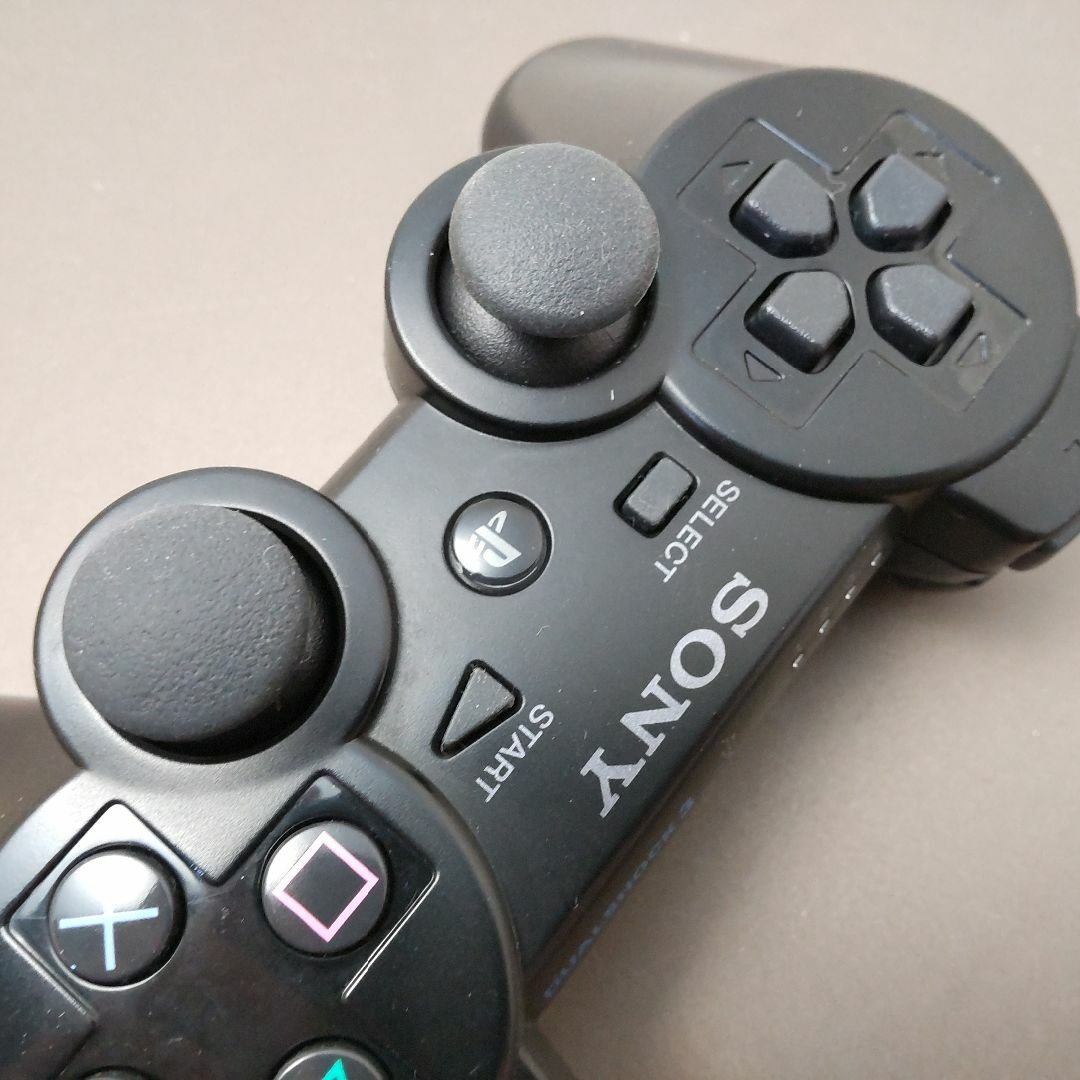 PlayStation3(プレイステーション3)の安心の整備済み！◆PS3コントローラー DUALSHOCK3◆中古◆37 エンタメ/ホビーのゲームソフト/ゲーム機本体(その他)の商品写真