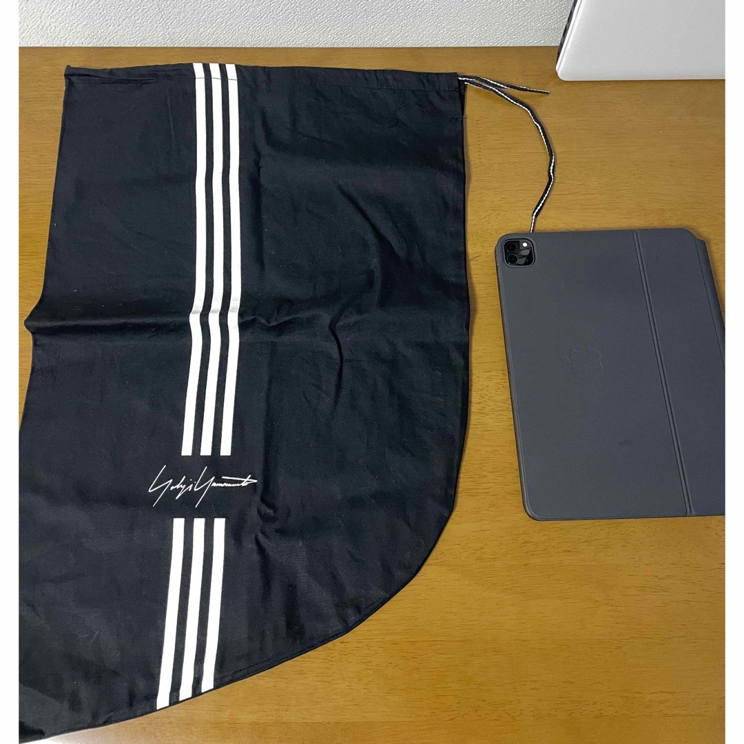 Yohji Yamamoto(ヨウジヤマモト)の非売品　Y-3 バッグ　匿名配送 メンズのバッグ(ショルダーバッグ)の商品写真