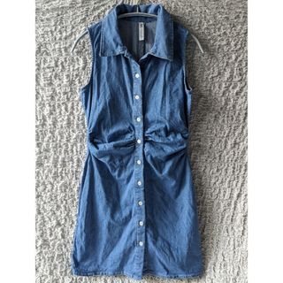 ザラ(ZARA)のZARA ザラ●ノースリーブ デニムワンピース ミニ S●美品(ミニワンピース)