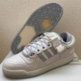 アディダス(adidas)の新品 バッドバニー アディダス フォーラム ロー ホワイト バニー 27(スニーカー)