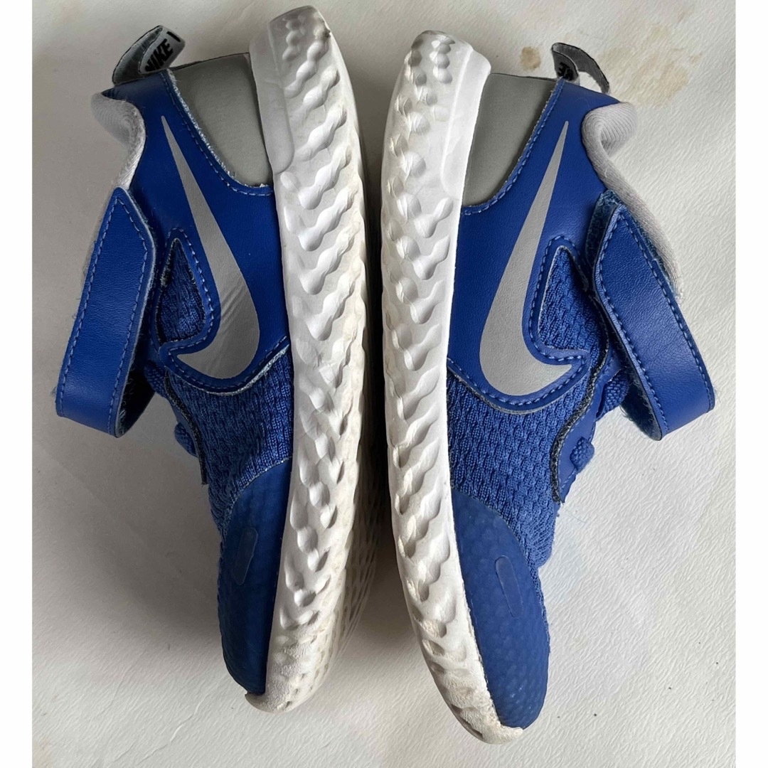 NIKE(ナイキ)のNIKE レボリューション　15 キッズ/ベビー/マタニティのキッズ靴/シューズ(15cm~)(スニーカー)の商品写真