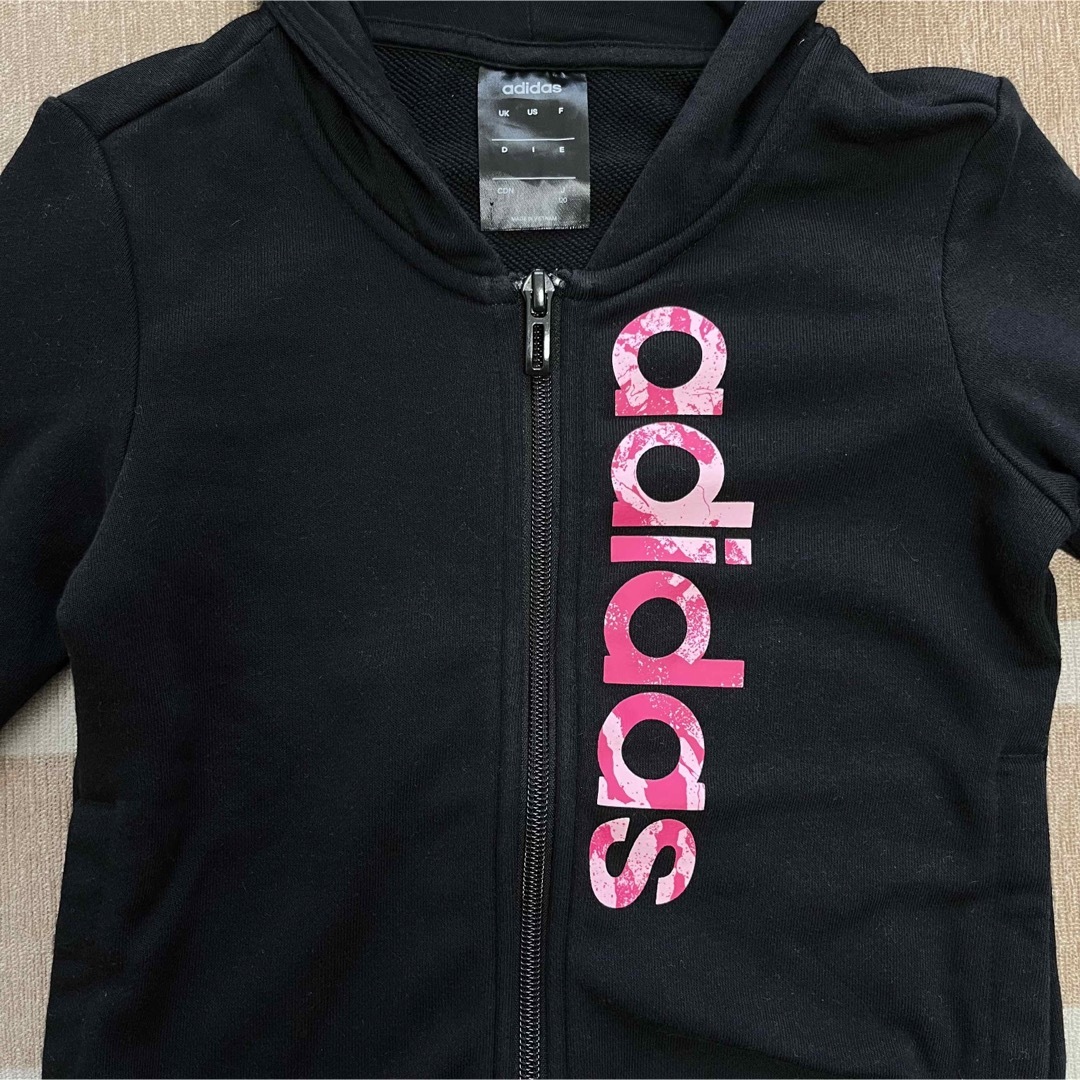 adidas(アディダス)のadidas アディダス 120㎝ パーカー 長袖 トレーナー フード キッズ/ベビー/マタニティのキッズ服女の子用(90cm~)(Tシャツ/カットソー)の商品写真